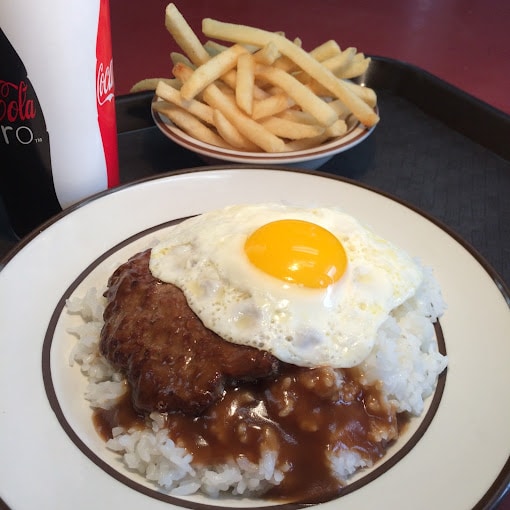 fried egg on hamburger