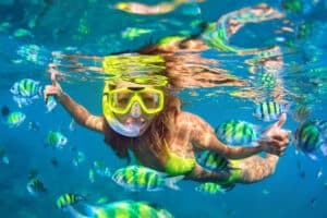 snorkeling in hawaii 598410023